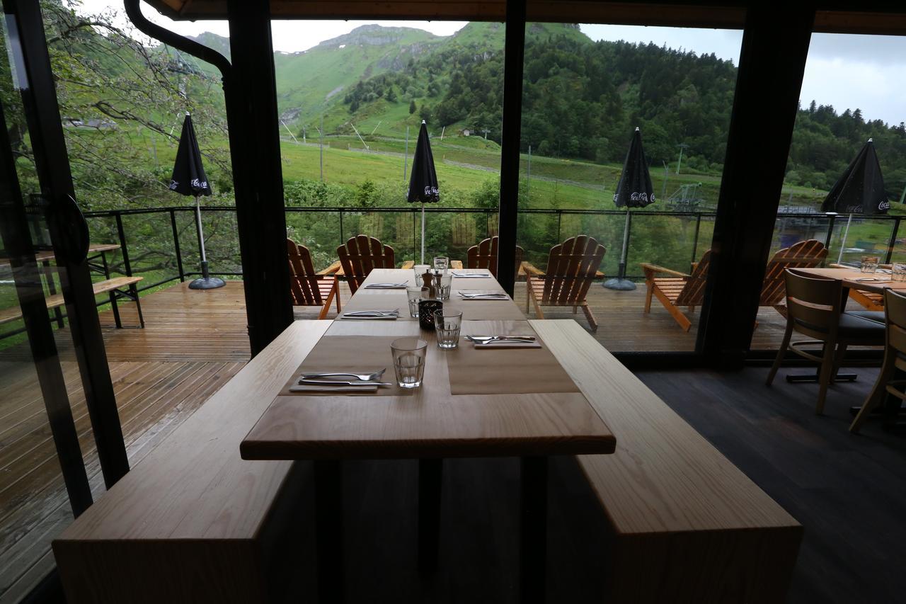 Gite-Hotel Le P'Tit Cham Le Mont-Dore Bagian luar foto
